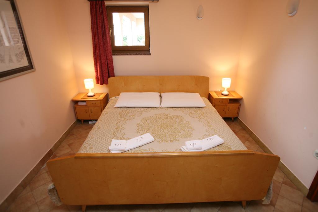 Apartments Neda - Porec South 部屋 写真