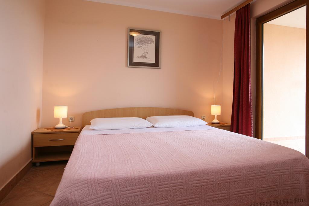 Apartments Neda - Porec South 部屋 写真