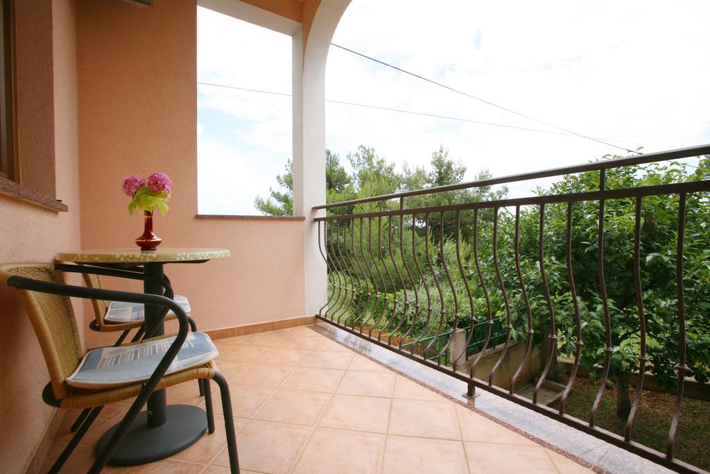 Apartments Neda - Porec South 部屋 写真